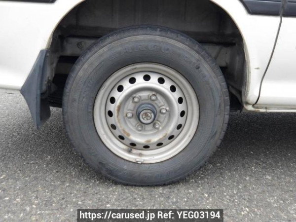 Used 2004 AT toyota regiusace-van TRH102V Image[32]