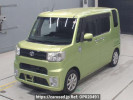 Toyota Pixis Mega LA700A