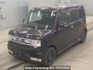 Toyota Pixis Space L585A