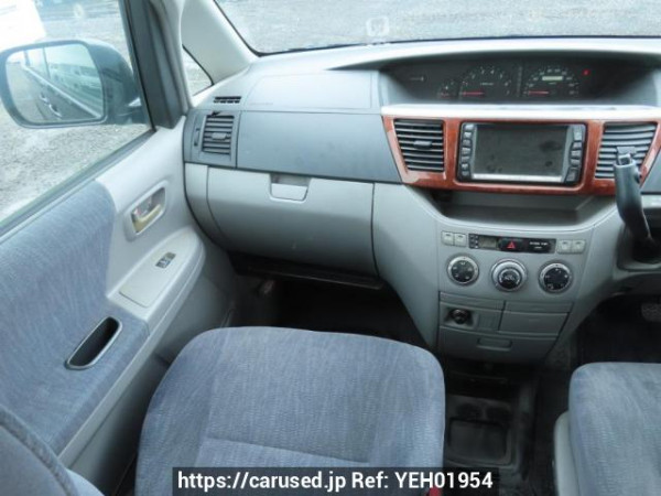 Used 2003 AT toyota noah AZR60G Image[20]
