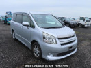 Toyota Noah ZRR70W