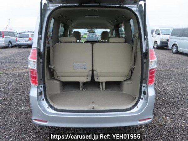Used 2009 AT toyota noah ZRR70W Image[8]