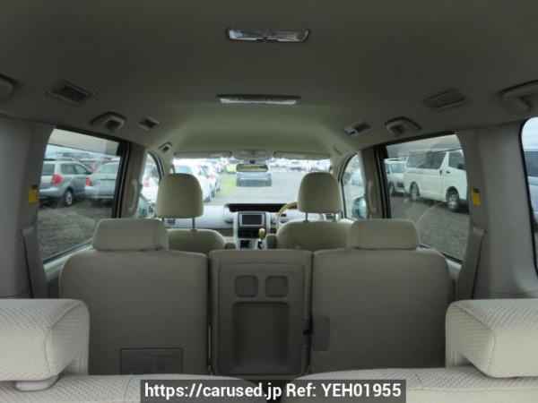 Used 2009 AT toyota noah ZRR70W Image[9]