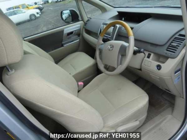 Used 2009 AT toyota noah ZRR70W Image[14]