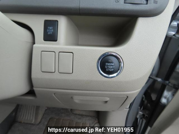 Used 2009 AT toyota noah ZRR70W Image[33]