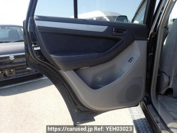 Used 2004 AT toyota hilux-surf RZN215W Image[14]