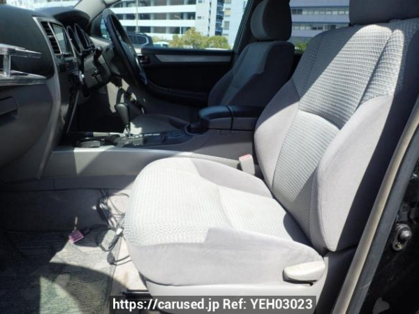 Used 2004 AT toyota hilux-surf RZN215W Image[16]