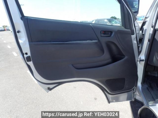 Used 2006 AT toyota hiace-wagon TRH214W Image[13]