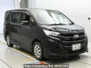 Toyota Noah ZRR80G