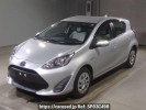 Toyota Aqua NHP10