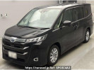 Toyota Noah ZWR90W