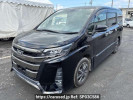 Toyota Noah ZRR80W