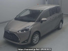 Toyota Sienta NHP170G