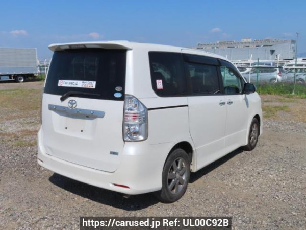 Used 2010 AT toyota voxy ZRR70W Image[6]