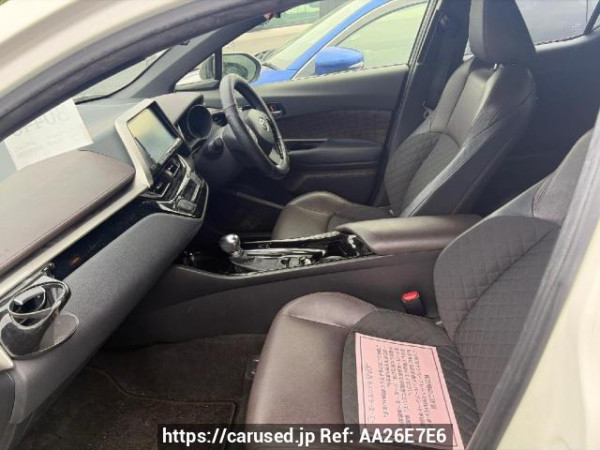 Used 2017 AT toyota c-hr ZYX10 Image[9]