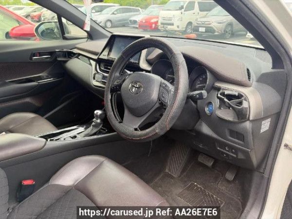 Used 2017 AT toyota c-hr ZYX10 Image[11]