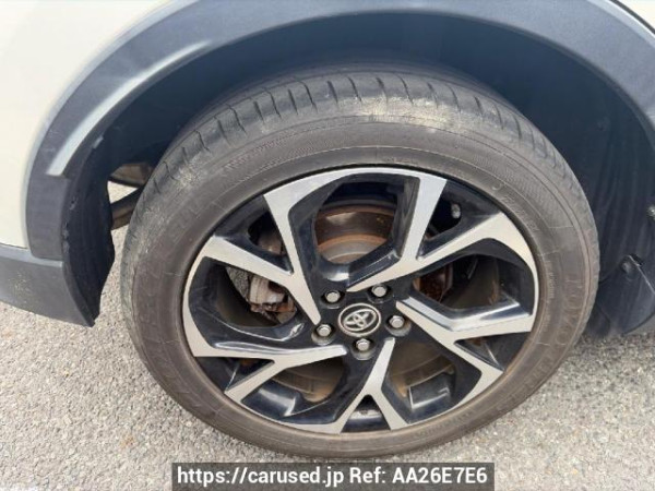 Used 2017 AT toyota c-hr ZYX10 Image[15]