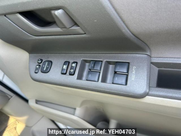 Used 2009 AT toyota noah ZRR70G Image[30]