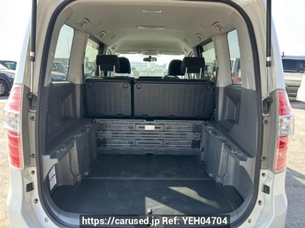 Used 2009 AT toyota noah ZRR70G Image[9]