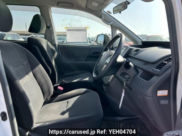 Used 2009 AT toyota noah ZRR70G Image[13]