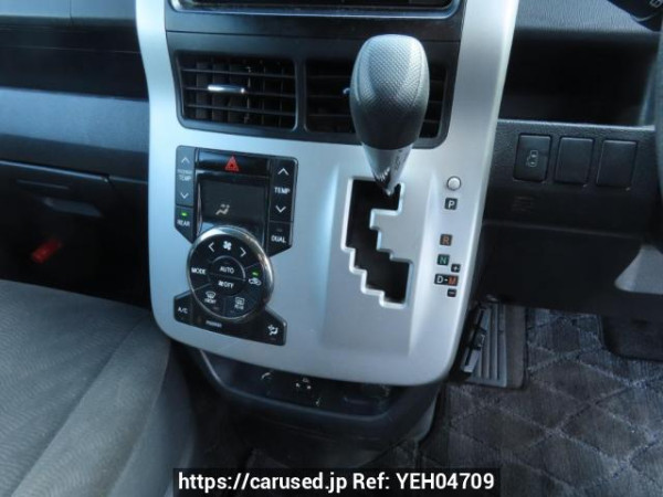 Used 2010 AT toyota noah ZRR70G Image[22]