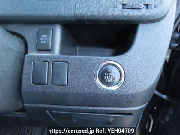 Used 2010 AT toyota noah ZRR70G Image[25]