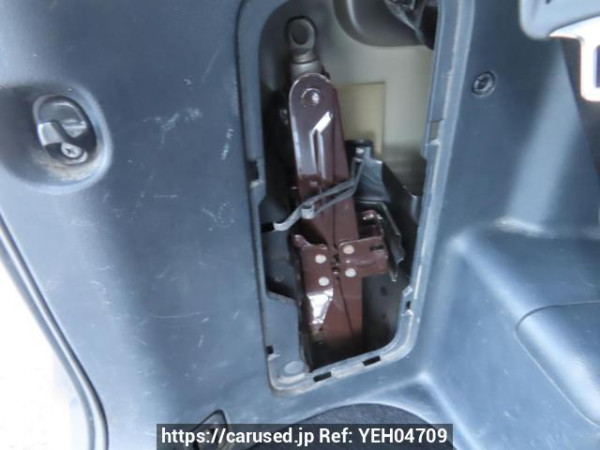 Used 2010 AT toyota noah ZRR70G Image[42]