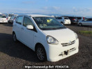 Daihatsu Mira e:S LA300S