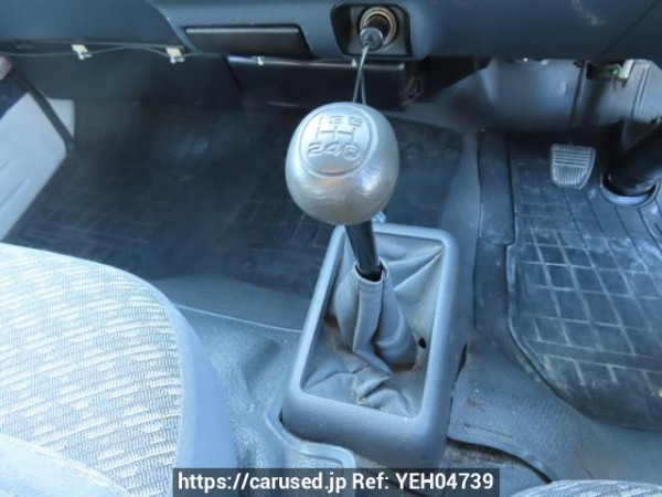 Used 2004 MT toyota hiace-van LH172V Image[23]