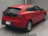Used 2015 AT volvo v40 MB4164T Image[1]