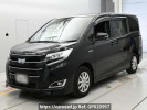 Toyota Noah ZWR80G