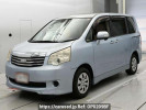 Toyota Noah ZRR70G