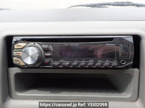 Used 2005 AT toyota regiusace-van KDH200V Image[20]