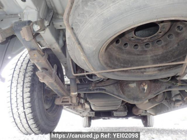 Used 2005 AT toyota regiusace-van KDH200V Image[36]
