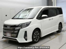 Toyota Noah ZRR80W