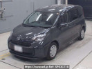 Toyota Sienta MXPC10G