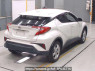 Used 2017 AT toyota c-hr NGX50 Image[1]