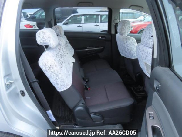 Used 2005 AT toyota wish ZNE10G Image[17]
