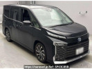 Toyota Voxy ZWR90W
