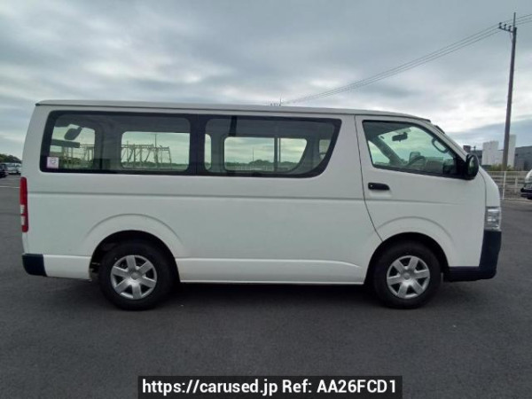 Used 2017 AT toyota regiusace-van TRH200V Image[7]