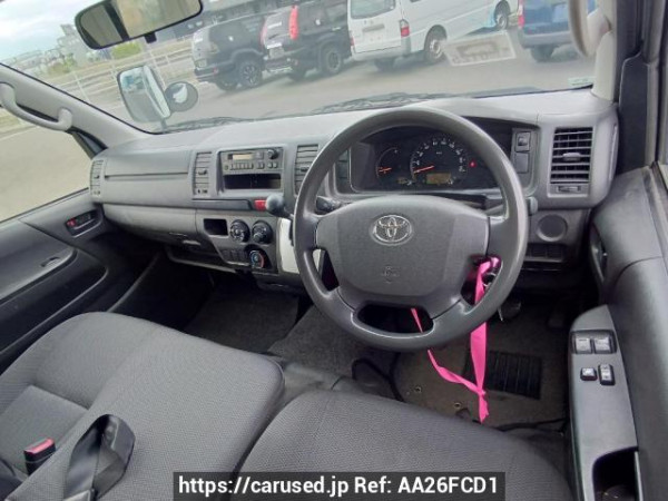Used 2017 AT toyota regiusace-van TRH200V Image[17]