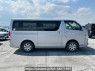 Used 2017 AT toyota regiusace-van TRH200V Image[7]
