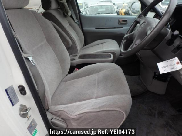 Used 2001 AT toyota regius-wagon RCH41W Image[12]