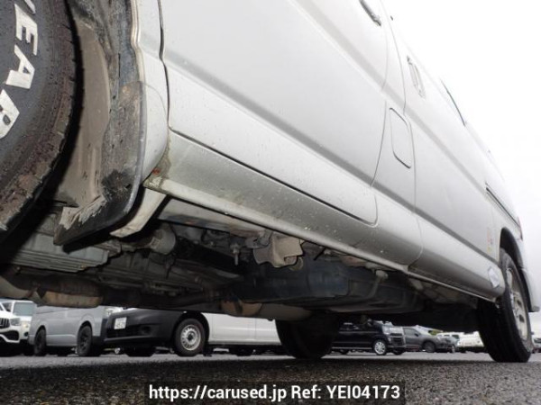Used 2001 AT toyota regius-wagon RCH41W Image[34]
