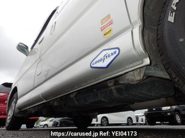 Used 2001 AT toyota regius-wagon RCH41W Image[35]
