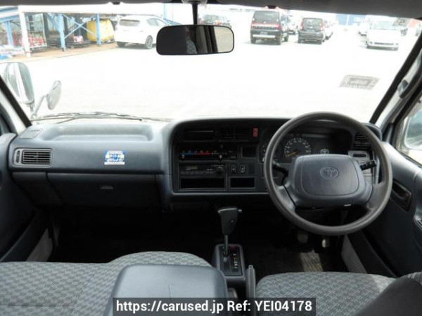 Used 2002 AT toyota hiace-commuter RZH125B Image[21]