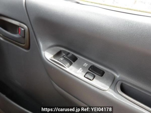 Used 2002 AT toyota hiace-commuter RZH125B Image[31]