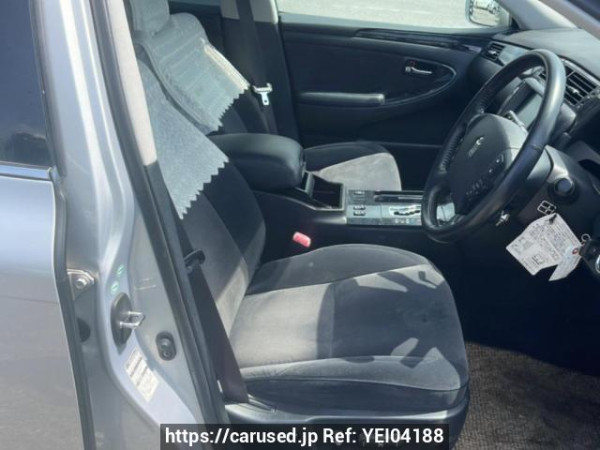 Used 2005 AT toyota crown GRS180 Image[12]