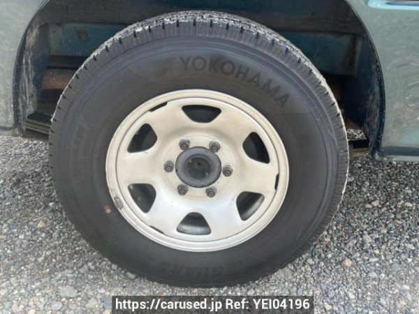 Used 2004 AT toyota hiace-van TRH112V Image[26]