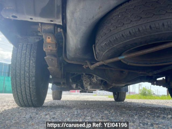 Used 2004 AT toyota hiace-van TRH112V Image[34]